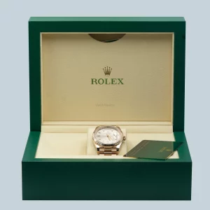 Rolex Day-Date 40 Rose Gold Sundust Box