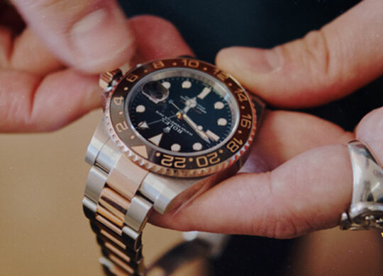 Set time on Rolex GMT Master II