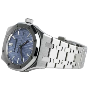 AP Royal Oak Ice Blue Dial (3)