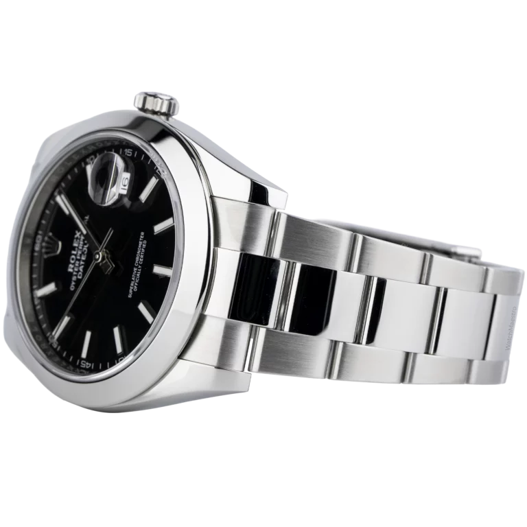 Rolex Datejust 41 Black Smooth Oyster 2018 Pre-owned 3