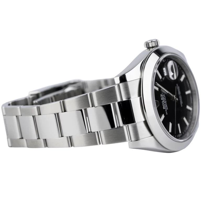 Rolex Datejust 41 Black Smooth Oyster 2018 Pre-owned 4