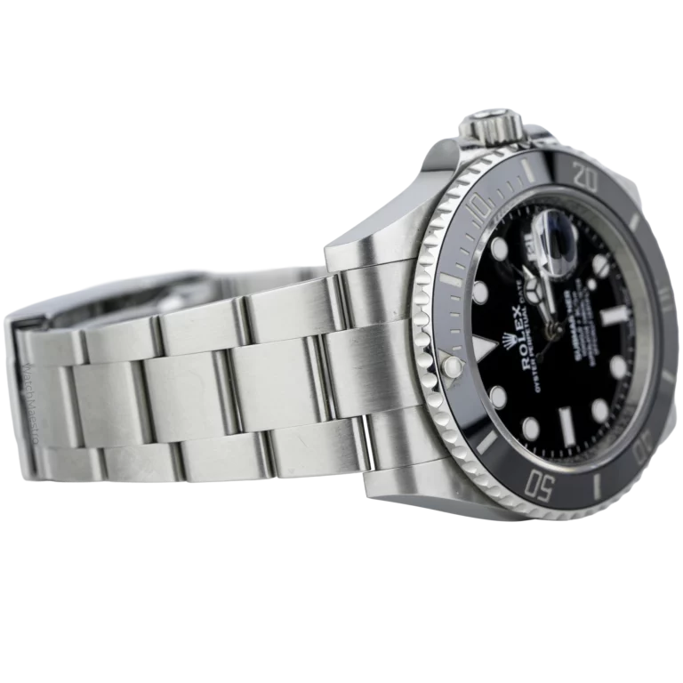 Rolex Submariner Date Black Ceramic (4)