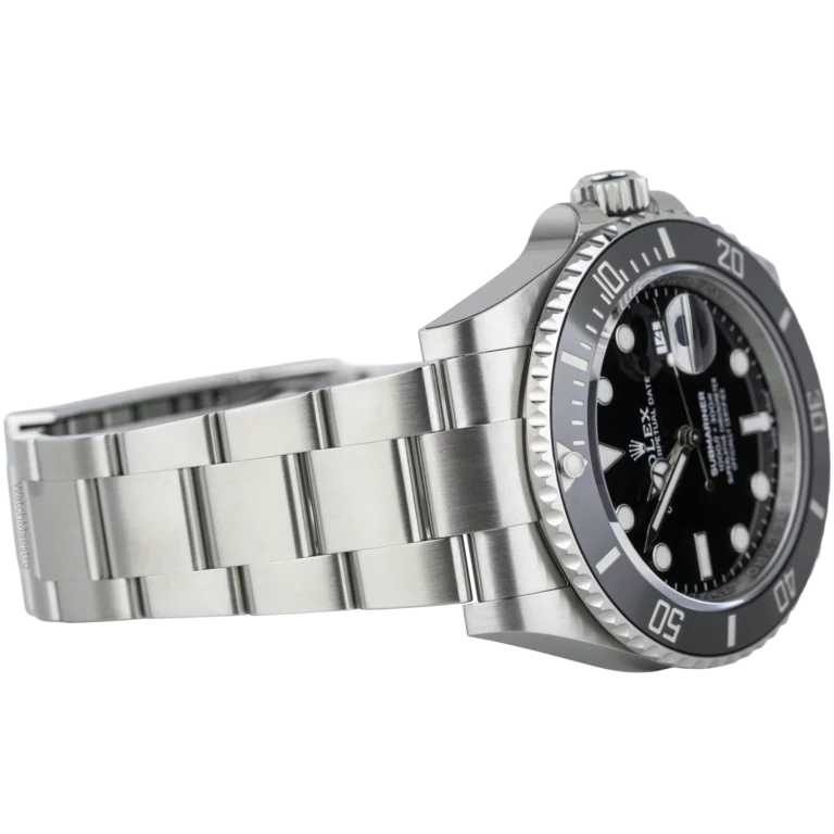 Rolex Submariner Date Unworn 2025 (4)