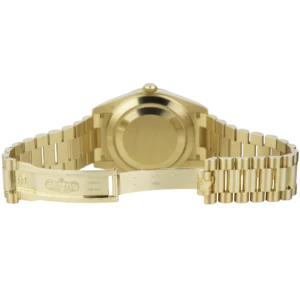 Rolex Day Date 40 YG White Roman (8)