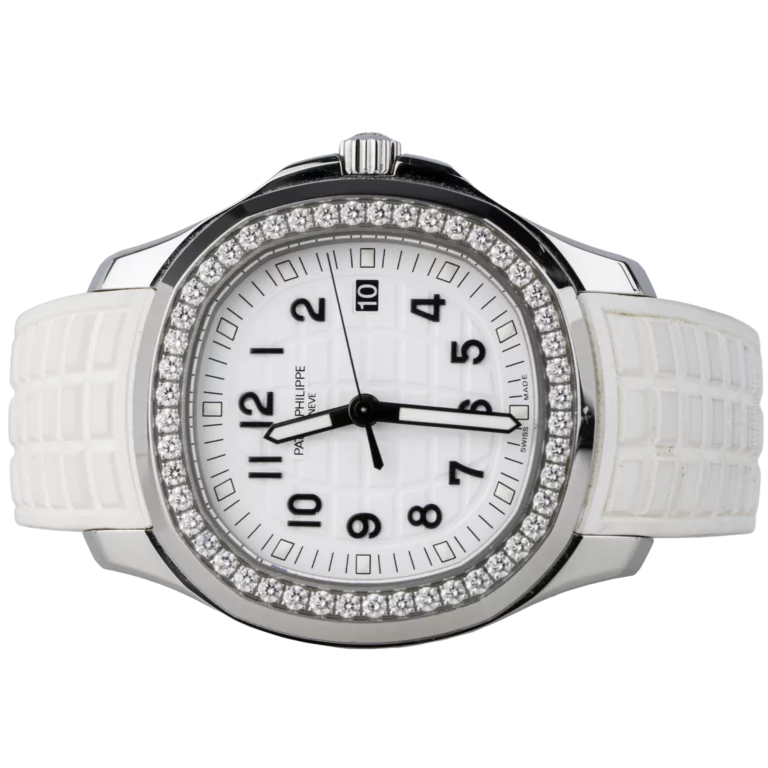 Patek Philippe Aquanaut 5267 White (2)