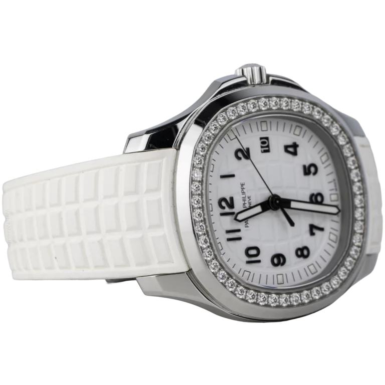 Patek Philippe Aquanaut 5267 White (4)