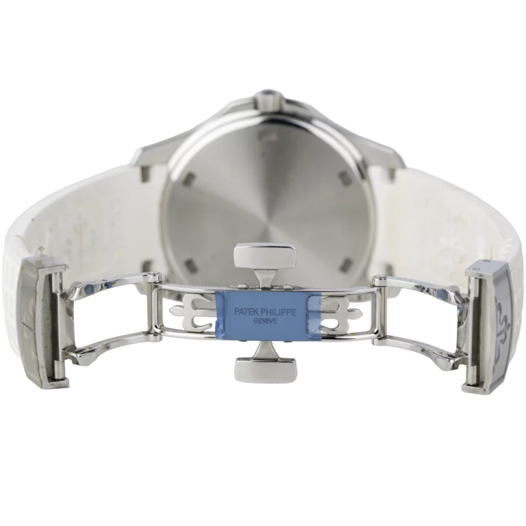Patek Philippe Aquanaut 5267 White (7)