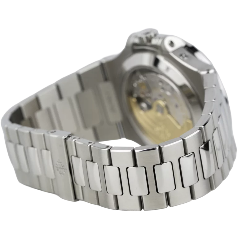 Patek Philippe Nautilus 5726 White Steel (6)