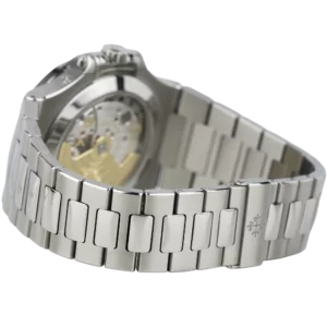 Patek Philippe Nautilus 5726 White Steel (7)