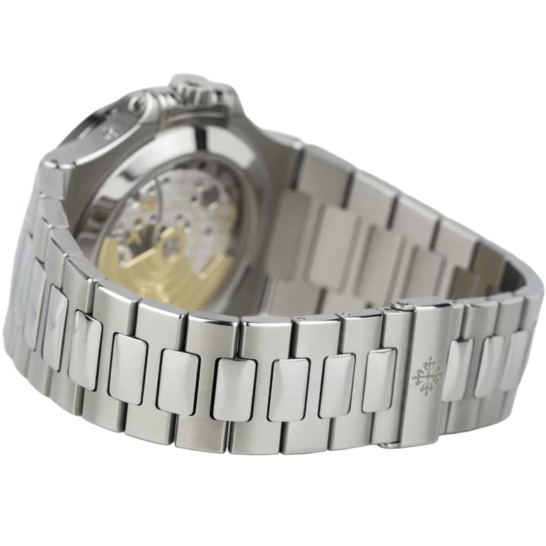 Patek Philippe Nautilus 5726 White Steel (7)