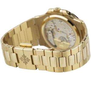 Patek Philippe Nautilus 5712 Rose Gold 6