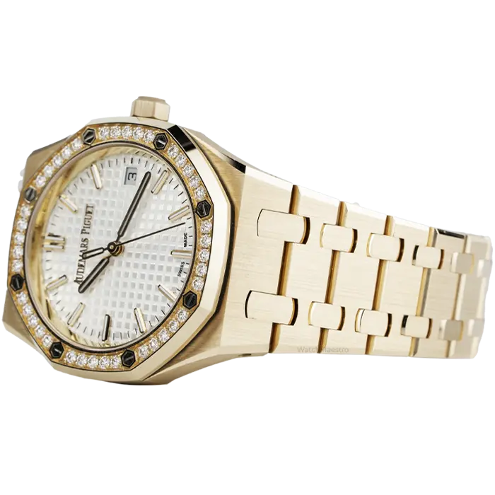 Audemars-Piguet-Royal-Oak-Rose-Gold-White-Dial-34mm-3