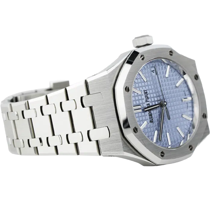 Audemars-Piguet-Royal-Oak-Steel-37mm-Ice-Blue-Dial-4
