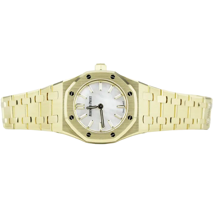 Audemars-Piguet-Royal-Oak-Yellow-Gold-Mini-Mother-of-Pearl-2