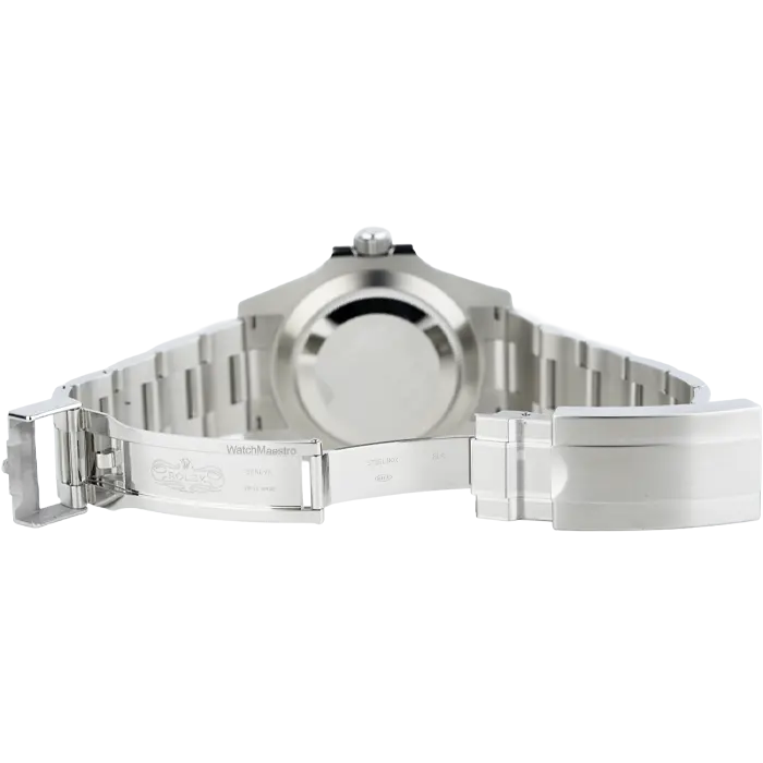 Rolex-Submariner-Date-41mm-Black-9