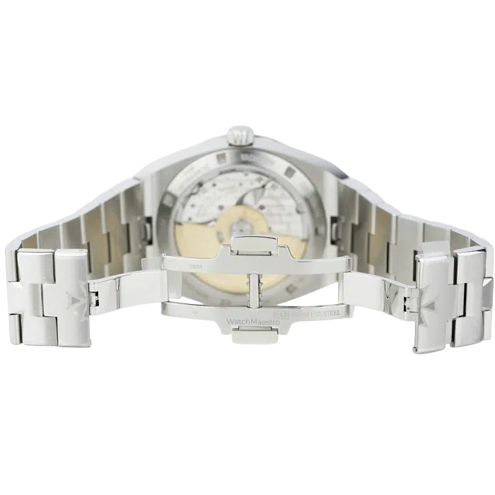 Vacheron-Constantin-Overseas-41mm-Silver-Dial-8